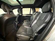 Volvo XC90 B5 MHEV R-Design Pro 