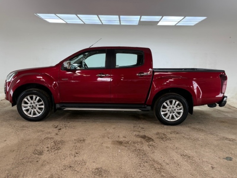 Isuzu 1.9 TD Yukon Nav+ Pickup Double Cab 4dr Diesel Auto 4WD Euro 6 (164 ps)