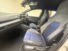 Volkswagen Golf TSI R 