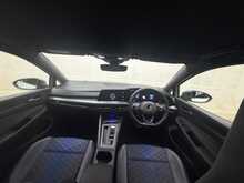 Volkswagen Golf TSI R 