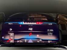 Volkswagen Golf TSI R 