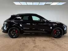 Porsche Macan T V6 GTS 