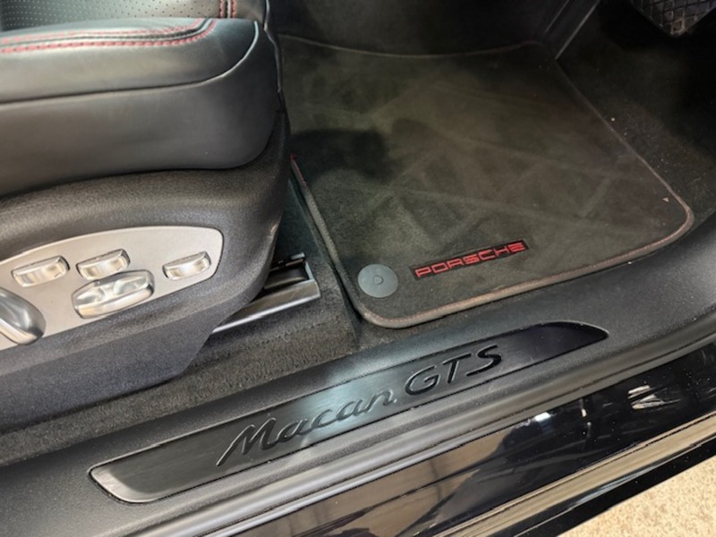 Porsche 2.9T V6 GTS SUV 5dr Petrol PDK 4WD Euro 6 (s/s) (440 ps)