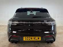 Porsche Macan T V6 GTS 