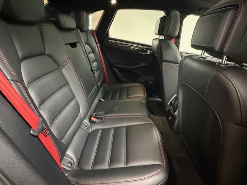 Porsche 2.9T V6 GTS SUV 5dr Petrol PDK 4WD Euro 6 (s/s) (440 ps)