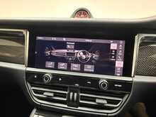 Porsche Macan T V6 GTS 