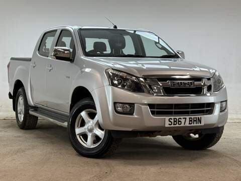 2.5 TD Yukon Pickup 4dr Diesel Manual 4x4 (192 g/km, 161 bhp)