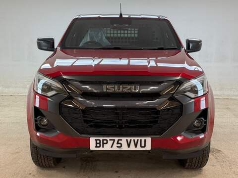 1.9 TD V-Cross Commercial Pickup 4dr Diesel Auto 4WD Euro 6 (s/s) (164 ps)