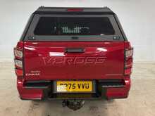 Isuzu D-Max TD V-Cross Commercial 