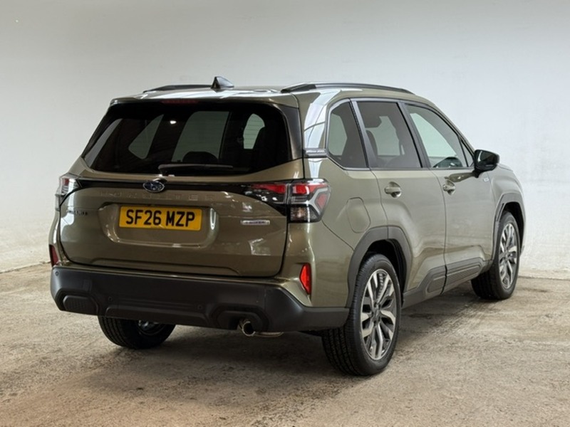 Subaru 2.0 i e-Boxer Touring SUV 5dr Petrol Hybrid Lineartronic 4WD Euro 6 (s/s) (136 ps)