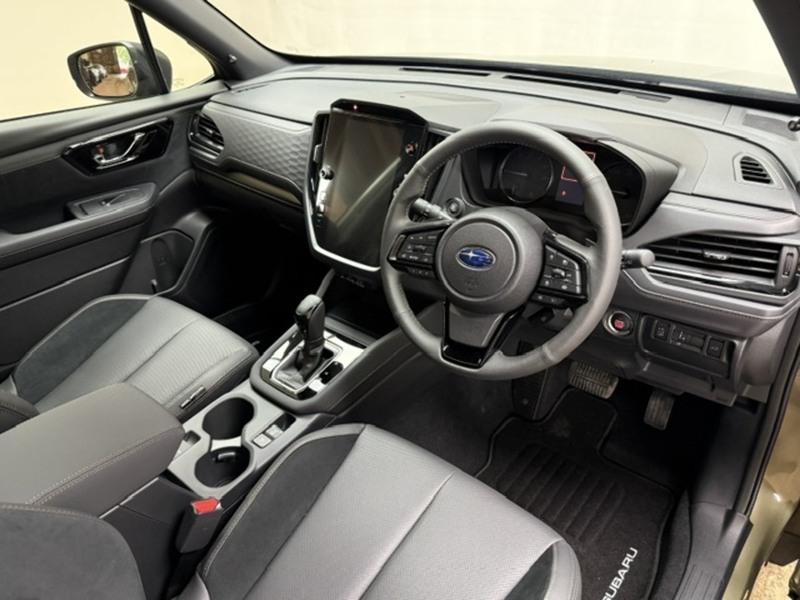 Subaru 2.0 i e-Boxer Touring SUV 5dr Petrol Hybrid Lineartronic 4WD Euro 6 (s/s) (136 ps)