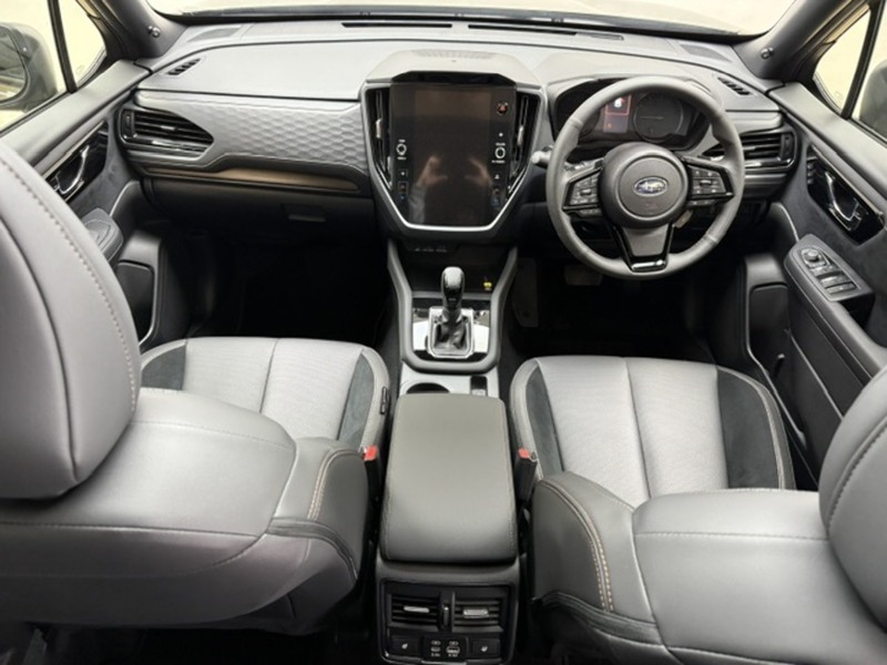 Subaru 2.0 i e-Boxer Touring SUV 5dr Petrol Hybrid Lineartronic 4WD Euro 6 (s/s) (136 ps)