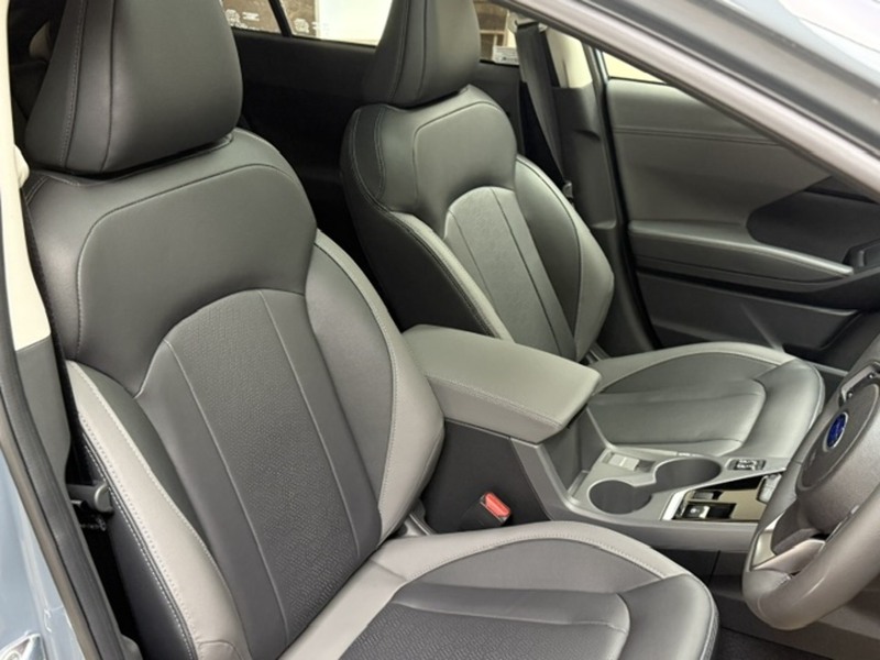 Subaru 2.0 i e-Boxer Touring SUV 5dr Petrol Hybrid Lineartronic 4WD Euro 6 (s/s) (136 ps)