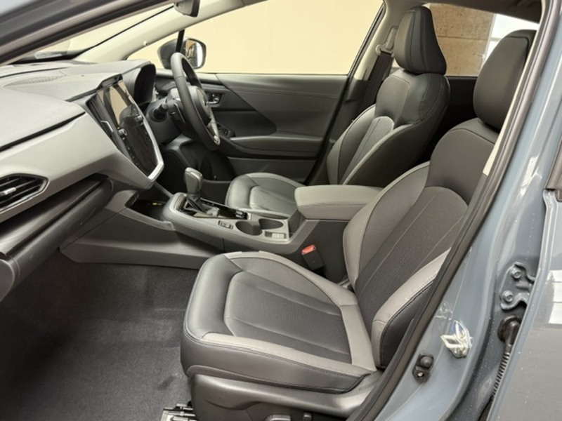 Subaru 2.0 i e-Boxer Touring SUV 5dr Petrol Hybrid Lineartronic 4WD Euro 6 (s/s) (136 ps)