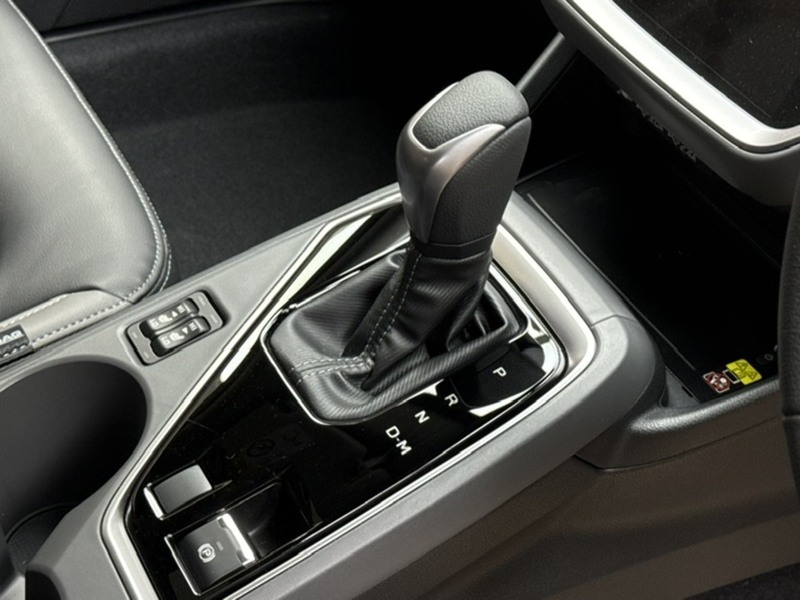 Subaru 2.0 i e-Boxer Touring SUV 5dr Petrol Hybrid Lineartronic 4WD Euro 6 (s/s) (136 ps)