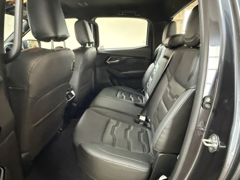Isuzu 1.9 TD Arctic Trucks AT35 Pickup Double Cab 4dr Diesel Auto 4WD Euro 6 (s/s) (164 ps)