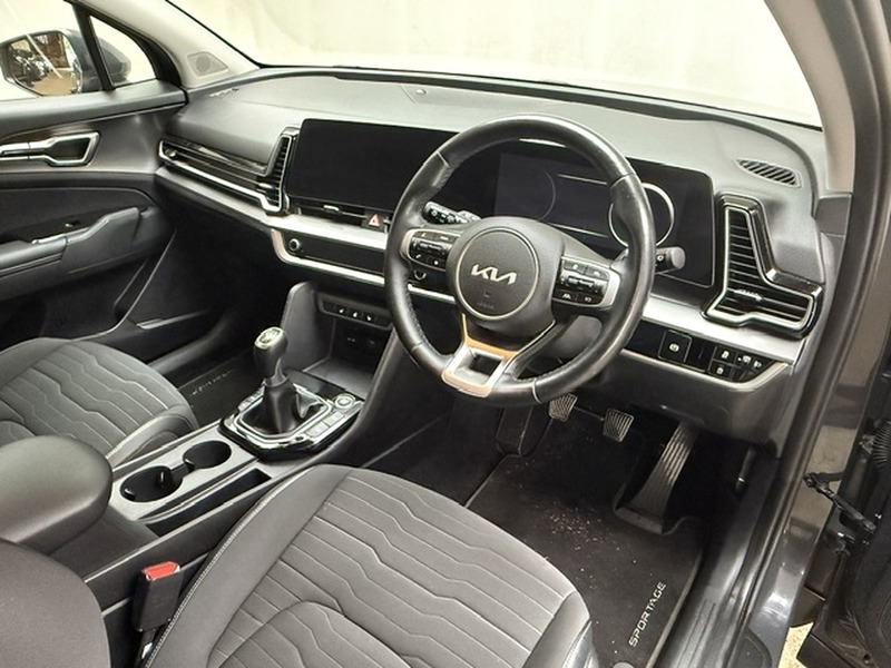 Kia 1.6 T-GDi 3 SUV 5dr Petrol Manual Euro 6 (s/s) (148 bhp)