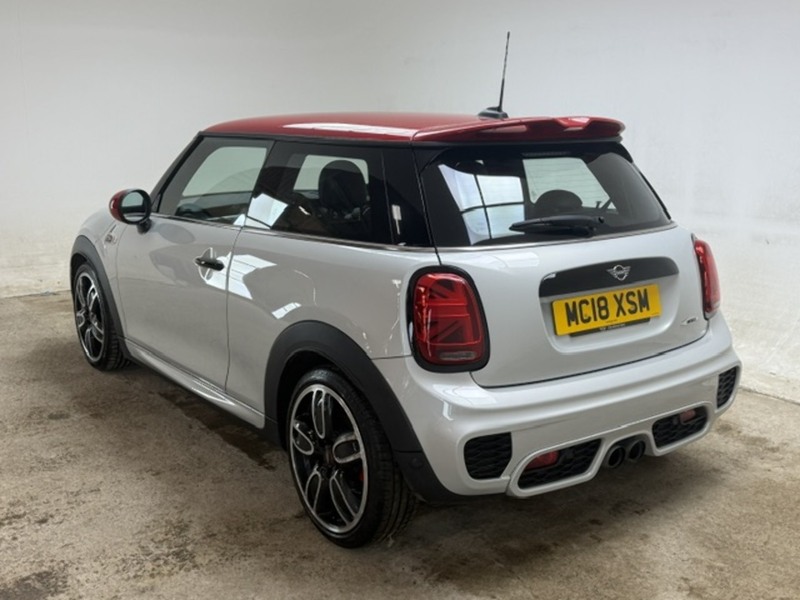 MINI 2.0 John Cooper Works Hatchback 3dr Petrol Auto Euro 6 (s/s) (231 ps)