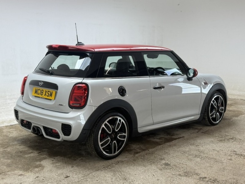 MINI 2.0 John Cooper Works Hatchback 3dr Petrol Auto Euro 6 (s/s) (231 ps)
