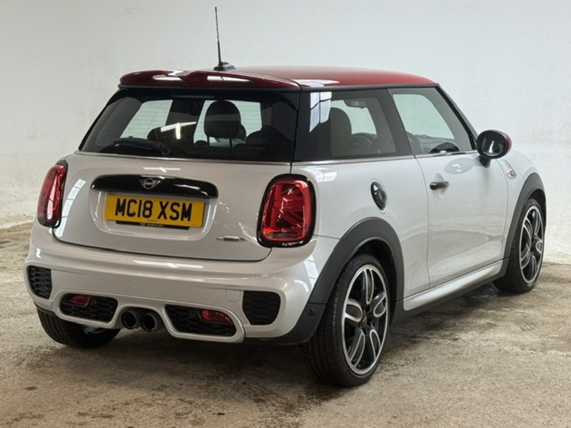 MINI 2.0 John Cooper Works Hatchback 3dr Petrol Auto Euro 6 (s/s) (231 ps)