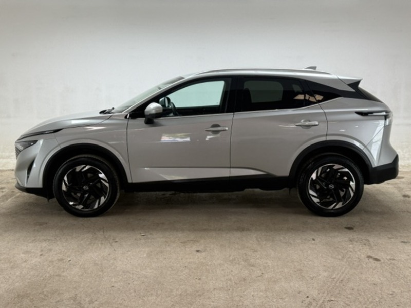 Nissan 1.3 DIG-T MHEV N-Connecta SUV 5dr Petrol Hybrid XTRON Euro 6 (s/s) (158 ps)