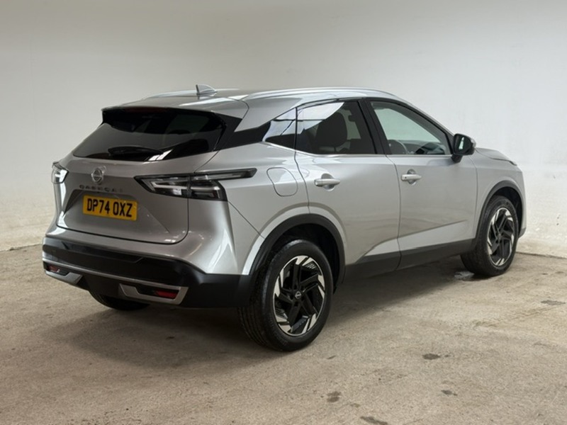 Nissan 1.3 DIG-T MHEV N-Connecta SUV 5dr Petrol Hybrid XTRON Euro 6 (s/s) (158 ps)