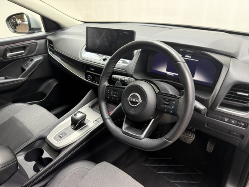 Nissan 1.3 DIG-T MHEV N-Connecta SUV 5dr Petrol Hybrid XTRON Euro 6 (s/s) (158 ps)
