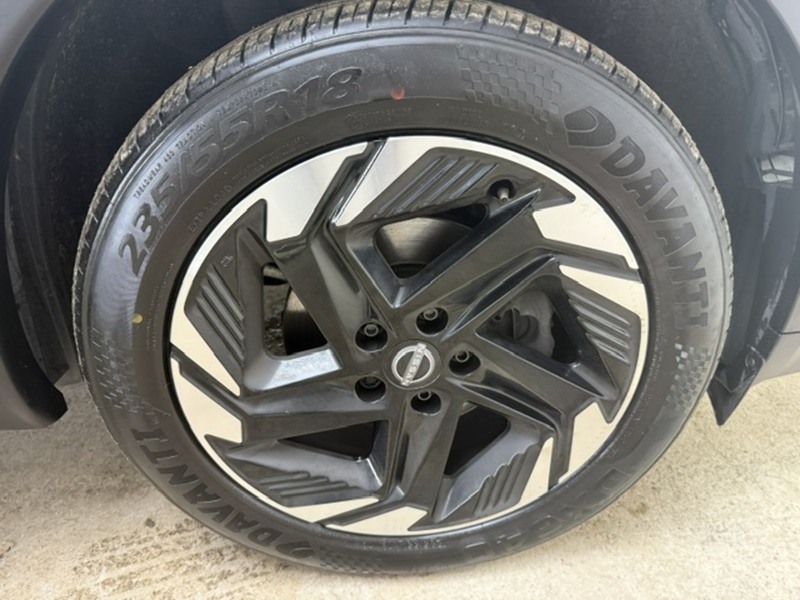 Nissan 1.3 DIG-T MHEV N-Connecta SUV 5dr Petrol Hybrid XTRON Euro 6 (s/s) (158 ps)