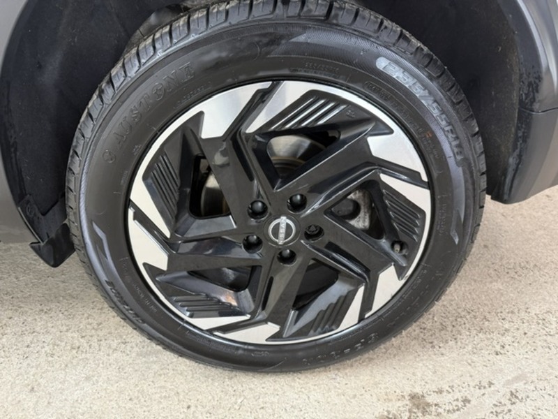 Nissan 1.3 DIG-T MHEV N-Connecta SUV 5dr Petrol Hybrid XTRON Euro 6 (s/s) (158 ps)