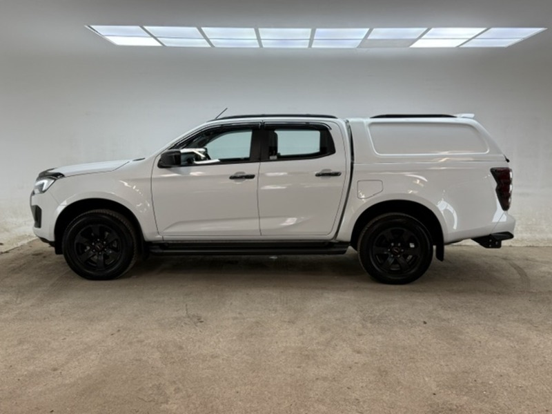Isuzu 1.9 TD V-Cross Pickup Double Cab 4dr Diesel Manual 4WD Euro 6 (s/s) (164 ps)