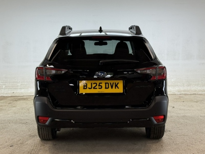 Subaru 2.5i Field Estate 5dr Petrol Lineartronic 4WD Euro 6 (s/s) (169 ps)