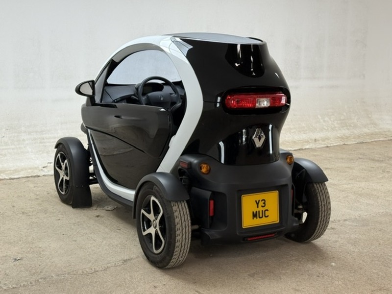 Renault Dynamique Coupe Electric Auto Battery Lease (18 ps)