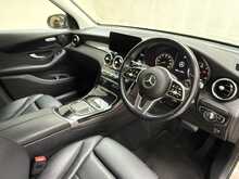 Mercedes-Benz GLC GLC220d Sport 