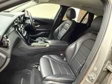 Mercedes-Benz GLC GLC220d Sport 