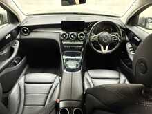 Mercedes-Benz GLC GLC220d Sport 
