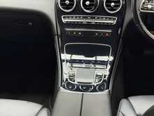 Mercedes-Benz GLC GLC220d Sport 