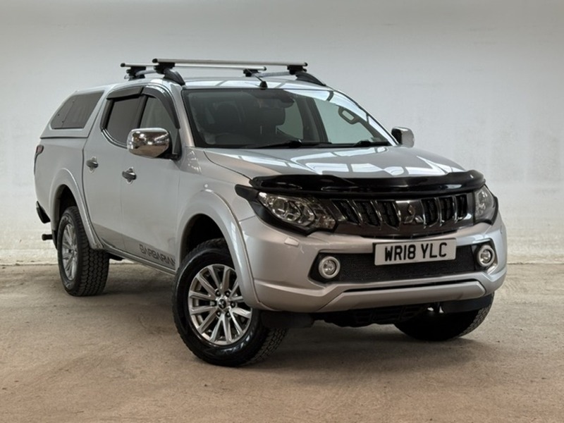 Mitsubishi 2.4 DI-D DC Barbarian Pickup Double Cab 4dr Diesel Manual 4WD Euro 6 (178 ps)