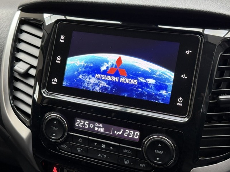 Mitsubishi 2.4 DI-D DC Barbarian Pickup Double Cab 4dr Diesel Manual 4WD Euro 6 (178 ps)