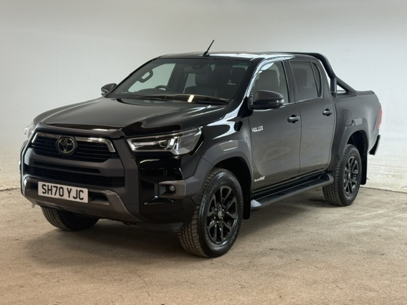 Toyota 2.8 D-4D Invincible X Pickup Double Cab 4dr Diesel Auto 4WD Euro 6 (s/s) (204 ps)
