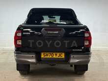 Toyota Hilux D-4D Invincible X 