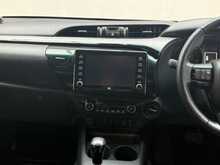 Toyota Hilux D-4D Invincible X 