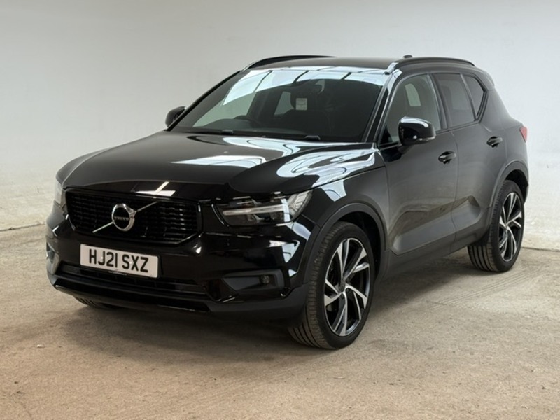 Volvo 1.5 T3 R-Design Pro SUV 5dr Petrol Auto Euro 6 (s/s) (163 ps)