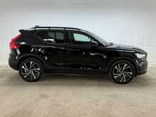 Volvo XC40 T3 R-Design Pro 