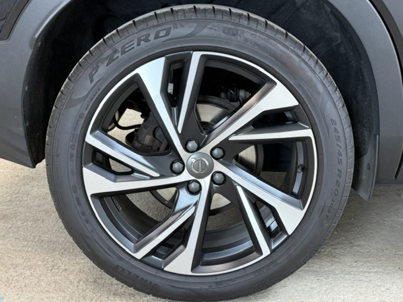 Volvo 1.5 T3 R-Design Pro SUV 5dr Petrol Auto Euro 6 (s/s) (163 ps)