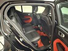 Volvo XC40 T3 R-Design Pro 