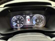 Volvo XC40 T3 R-Design Pro 