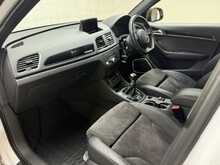 Audi Q3 TDI Black Edition 