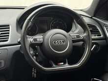 Audi Q3 TDI Black Edition 