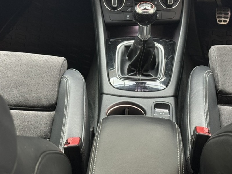 Audi 2.0 TDI Black Edition SUV 5dr Diesel Manual quattro Euro 6 (s/s) (150 ps)