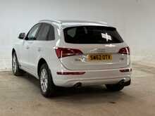 Audi Q5 TFSI SE 